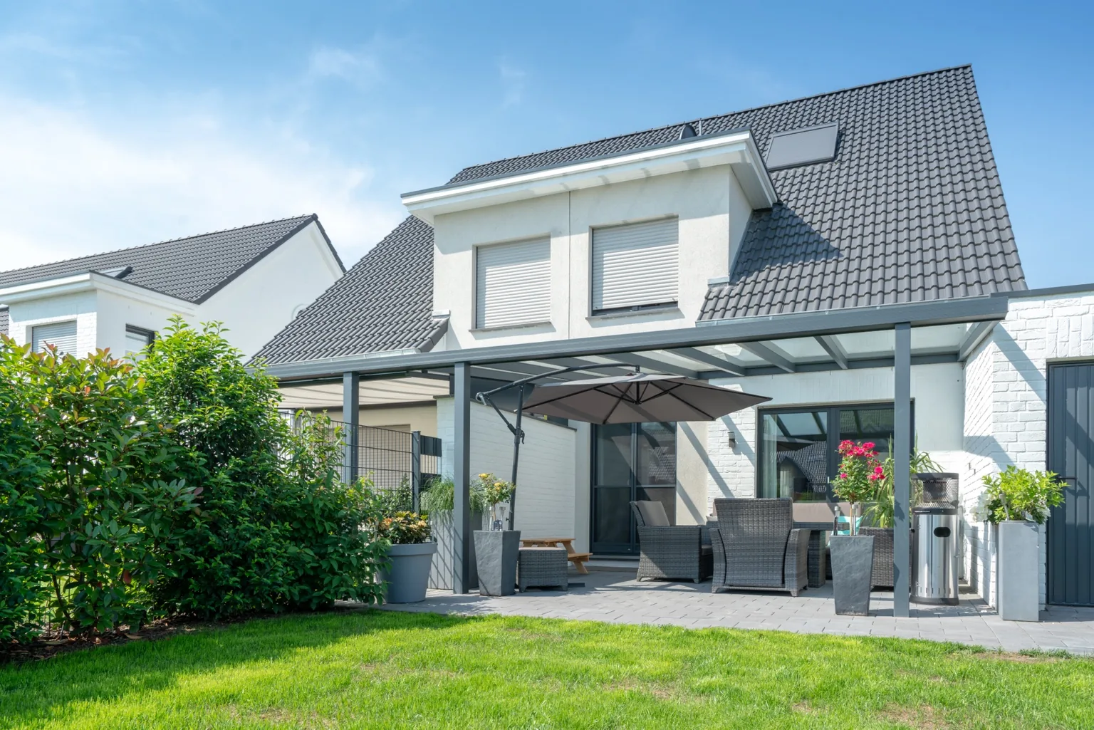 Aluminium Terrassenüberdachung am Wohnhaus in Blieskastel